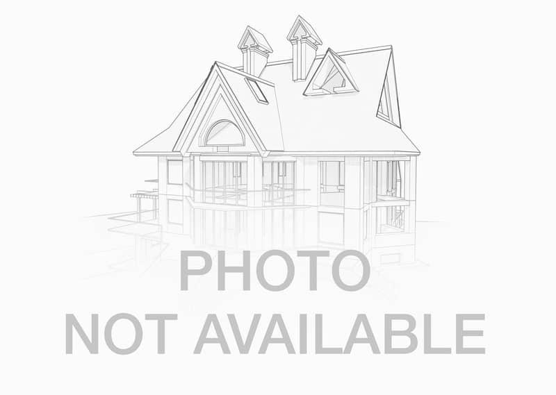 694 Hart Road , Batavia, IL 60510